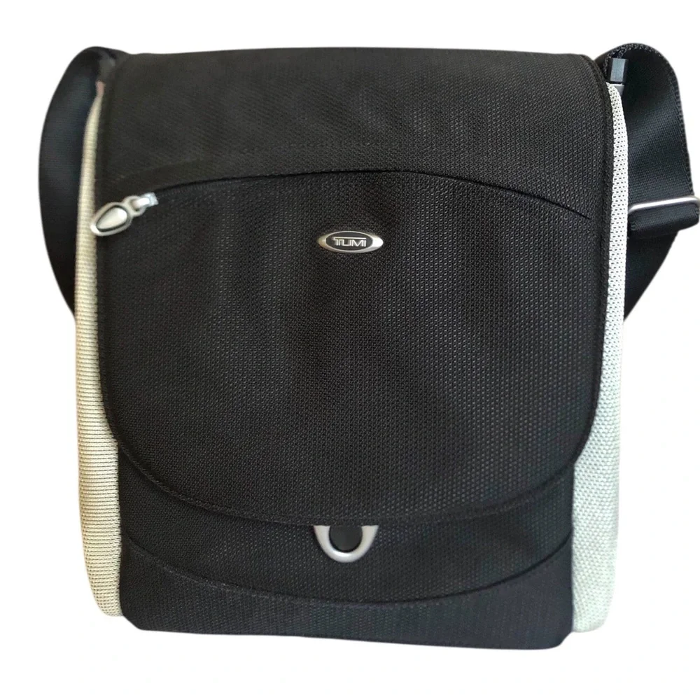 TUMI T3 Lexus Apex Travel Carry On Shoulder Bag  Black / Grey Bag 64155STA